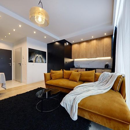 Golden Apartments Sokolska 30 Towers - Great Location&74 Катовице Екстериор снимка